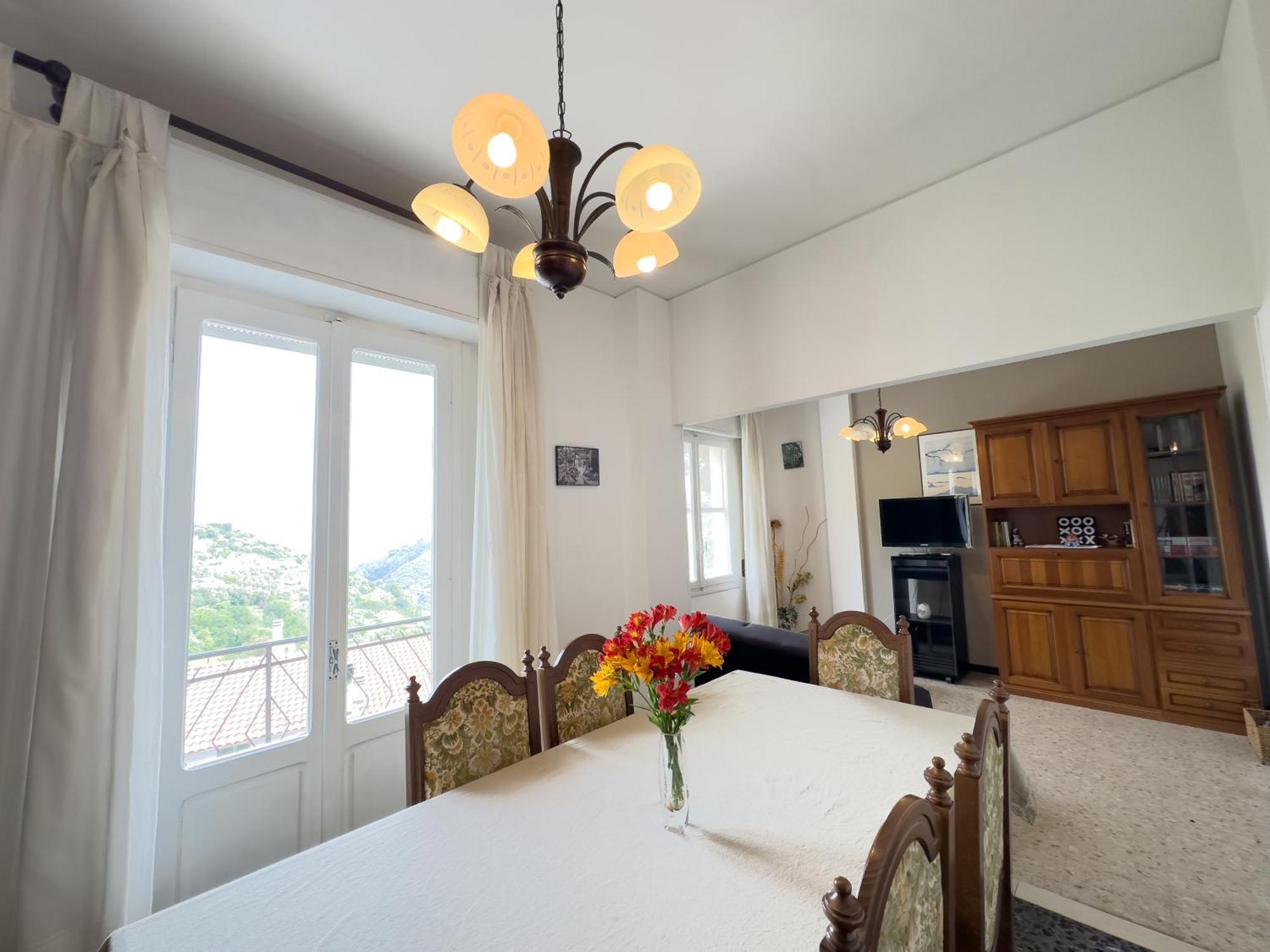 Sanremo Mare E Relax - Affittasi "Casa Illiade" Con Parcheggio Libero, Terrazza E Wi-Fi Διαμέρισμα Εξωτερικό φωτογραφία
