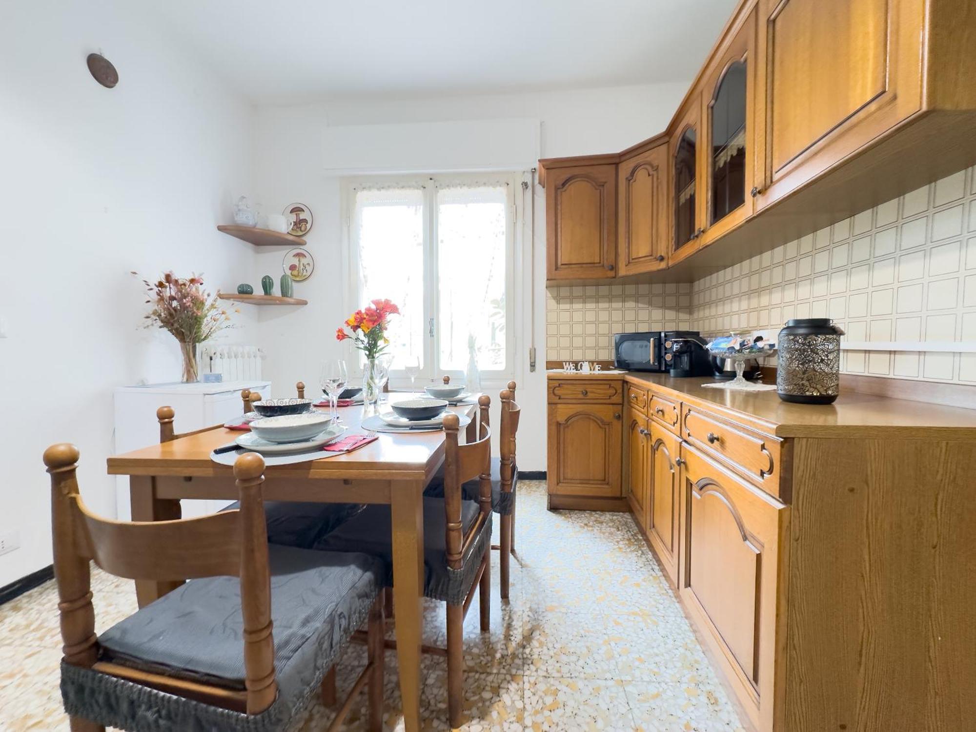 Sanremo Mare E Relax - Affittasi "Casa Illiade" Con Parcheggio Libero, Terrazza E Wi-Fi Διαμέρισμα Εξωτερικό φωτογραφία