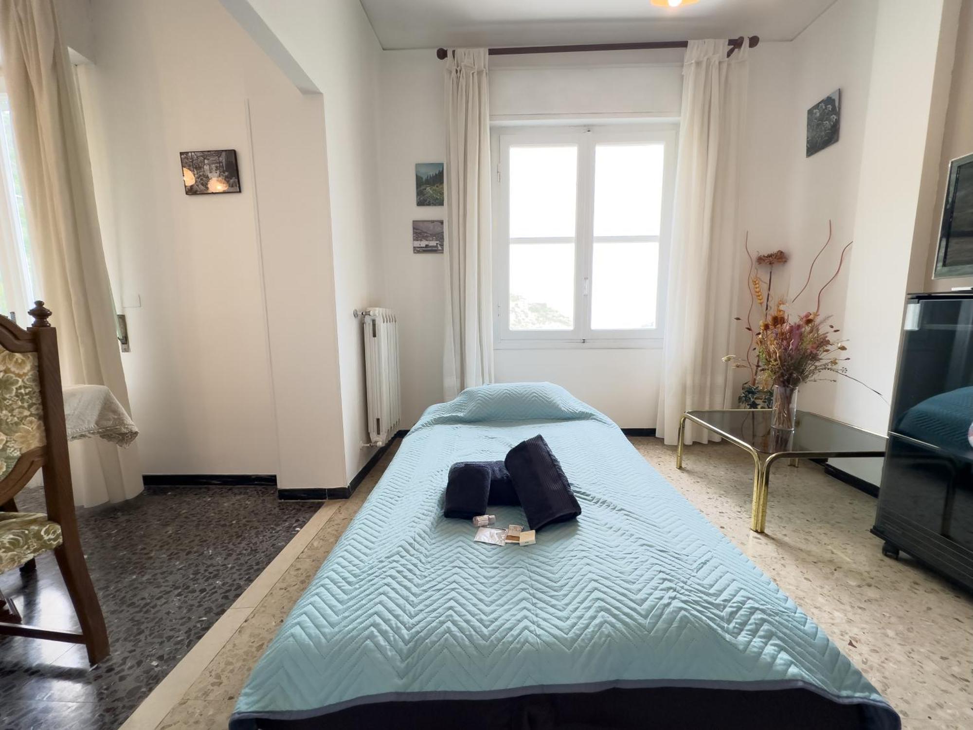 Sanremo Mare E Relax - Affittasi "Casa Illiade" Con Parcheggio Libero, Terrazza E Wi-Fi Διαμέρισμα Εξωτερικό φωτογραφία